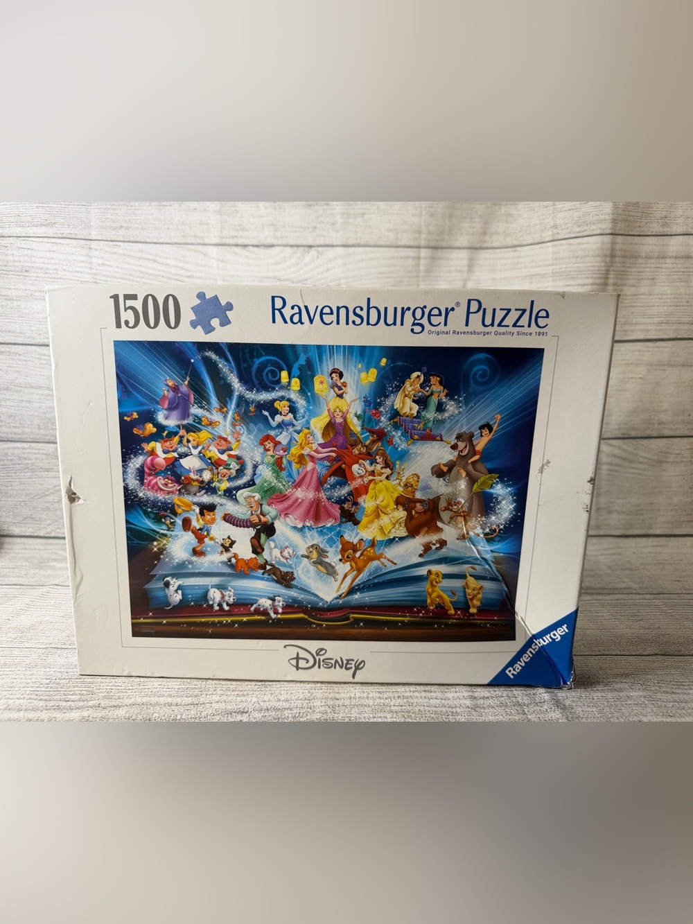 Ravensburger Puzzle Disney Princess & Characters - Bright Blue Artwork
